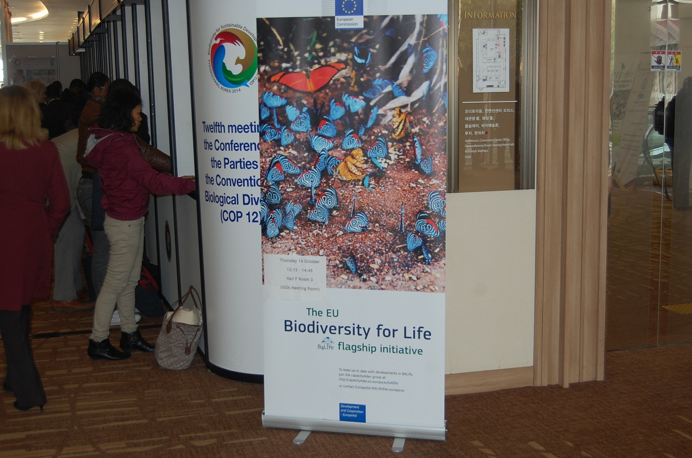 Advertising the side-event at Cop12