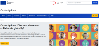 Highlighting the Log in button located at the top of the page