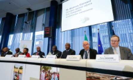 Photography of the panelist table of the Mali donor conference
