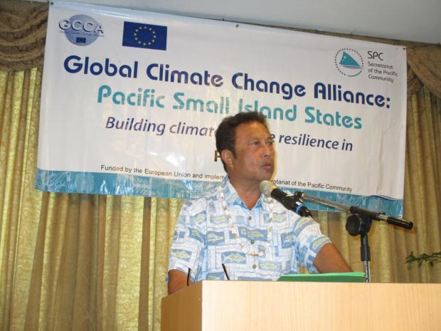 The President of Palau, His Excellency Tommy Remengesau Jr.  addressing the participants at the National Climate Change Consultative Workshop in Palau, March 2015