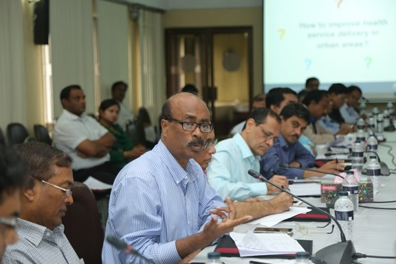 Exchanges at the Health Policy Dialogue Exchanges at the Health Policy Dialogue