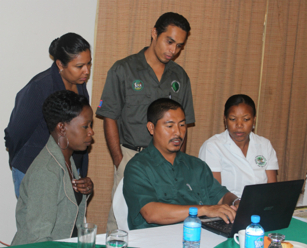 Participants at a national biodiversity mainstreaming workshop in Belize