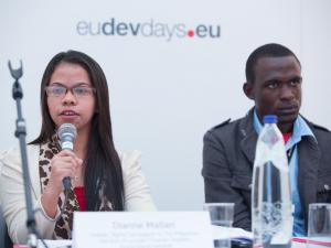 Diane and David speaking on the panel at the EDDs