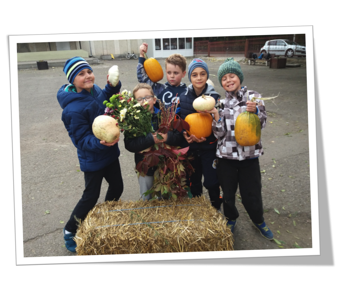 Children taking part in the Eat Responsibly project in Romania