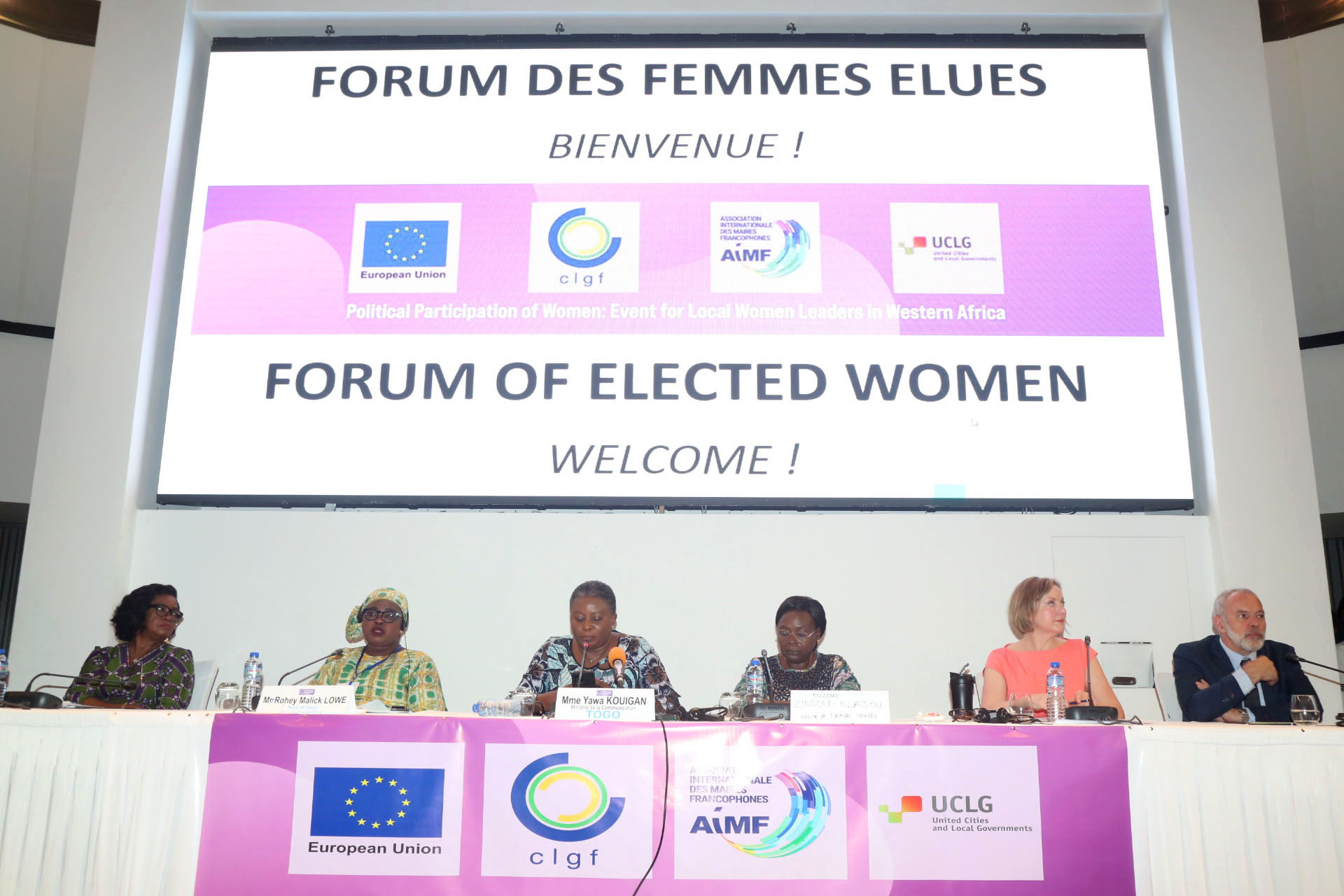 Table ronde d'ouverture de la conférence